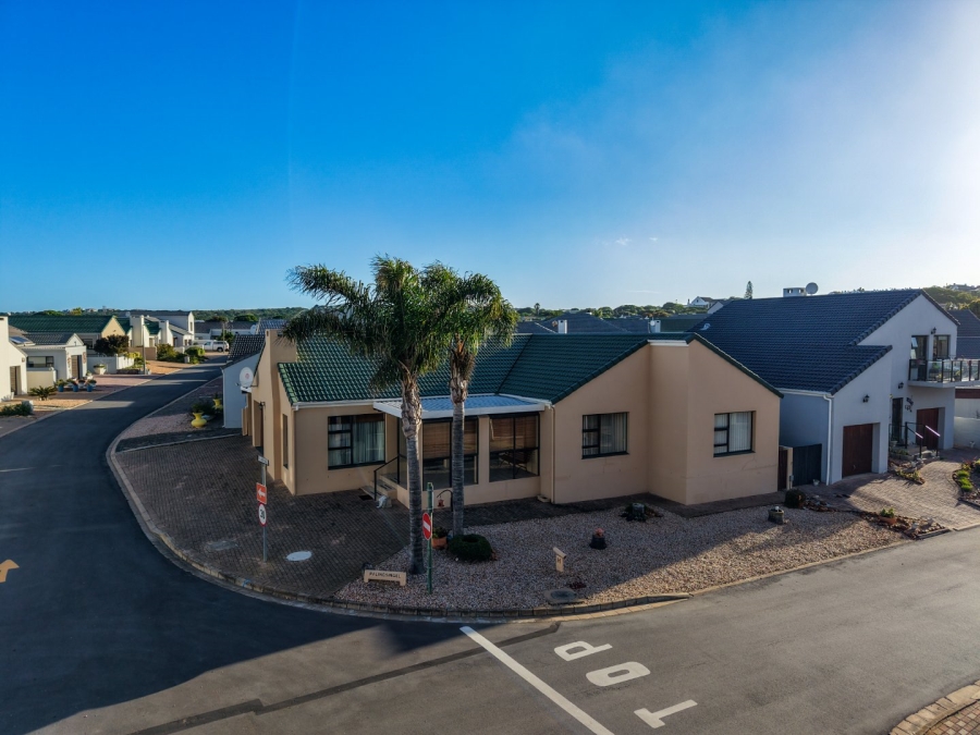 3 Bedroom Property for Sale in Stilbaai Wes Western Cape